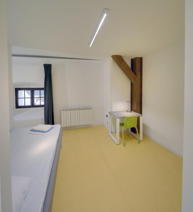 Hi Hostel Stara Pekara Eszék Kültér fotó